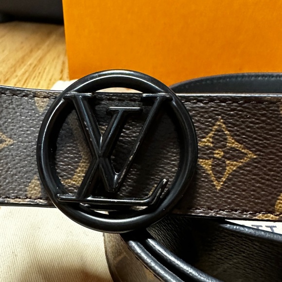 LOUIS VUITTON CEINTURE CIRCLE MATTE BLACK BUCKLE REVERSIBLE LEATHER BELT - Picture 10 of 10